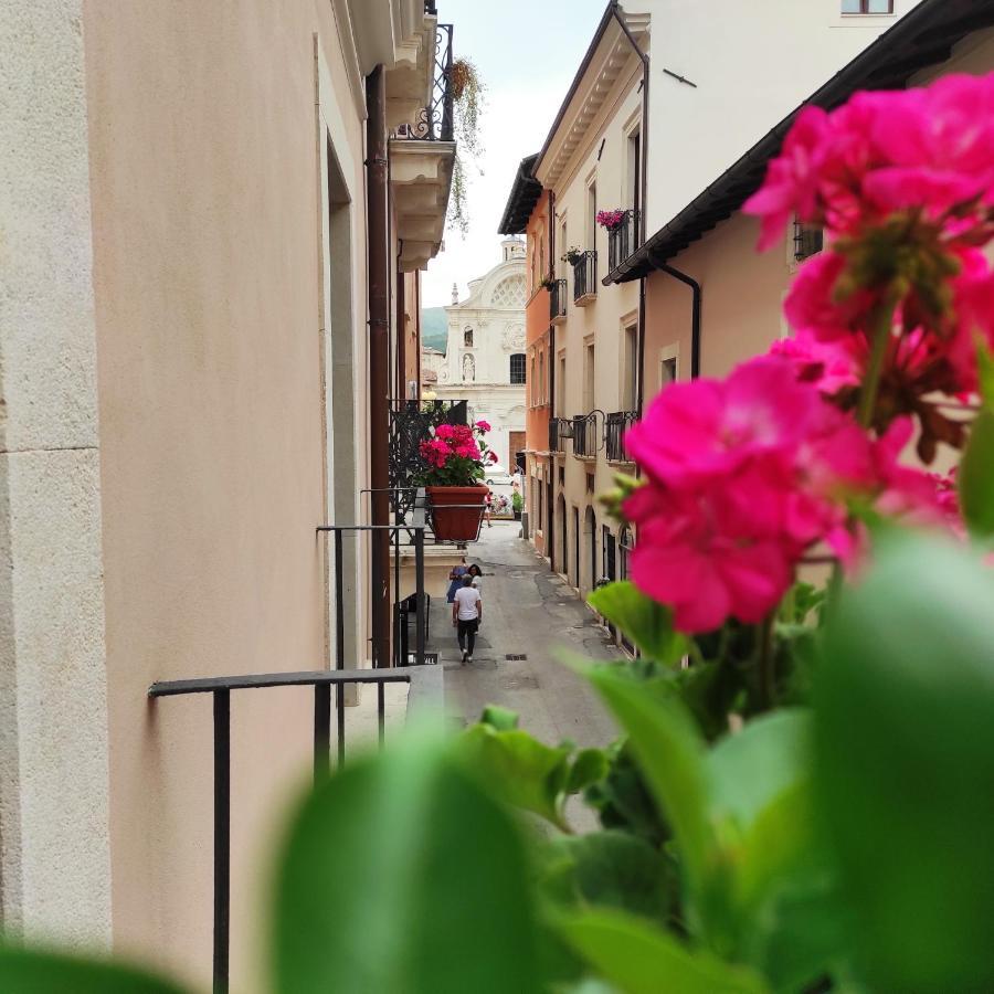 ל'אקווילה La Terrazza Del Quarto מראה חיצוני תמונה