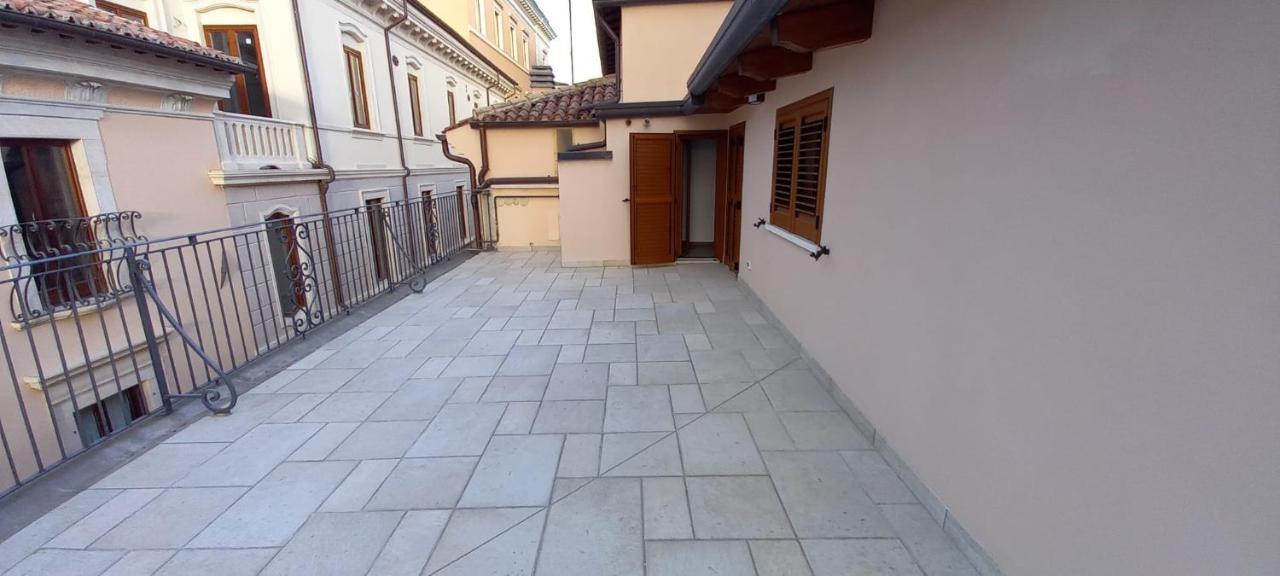 ל'אקווילה La Terrazza Del Quarto מראה חיצוני תמונה